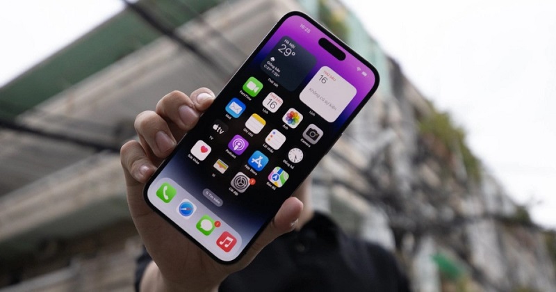 Đánh giá iphone 14 pro: Dynamic Island và màu tím cực sang