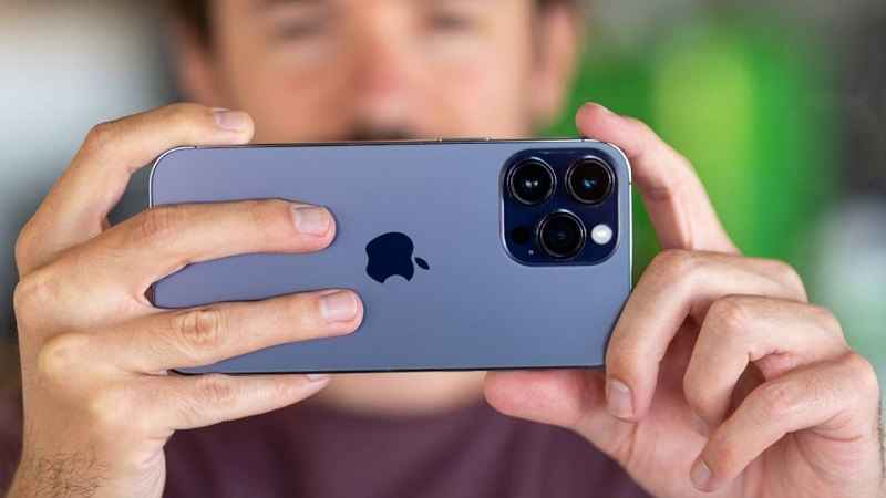 Đánh giá iphone 14 pro: Dynamic Island và màu tím cực sang
