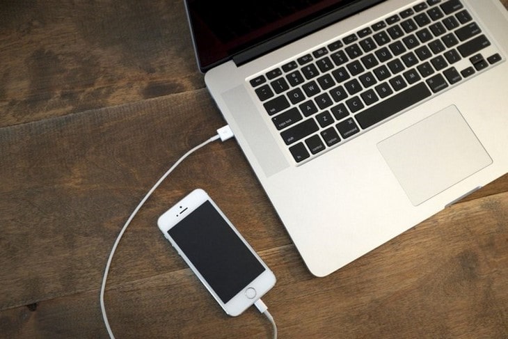 Gặp Tình Trạng iPhone Sạc Không Lên Pin Phải Làm Sao?