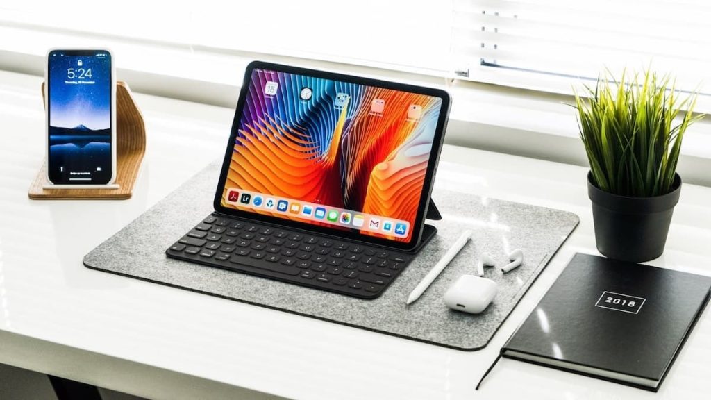 Đánh Giá iPad Pro 11 inch M1: Thiết Kế, Hiệu Năng 10 Đánh Giá iPad Pro 11 inch M1: Thiết Kế, Hiệu Năng