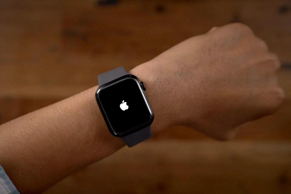 cách reset Apple Watch