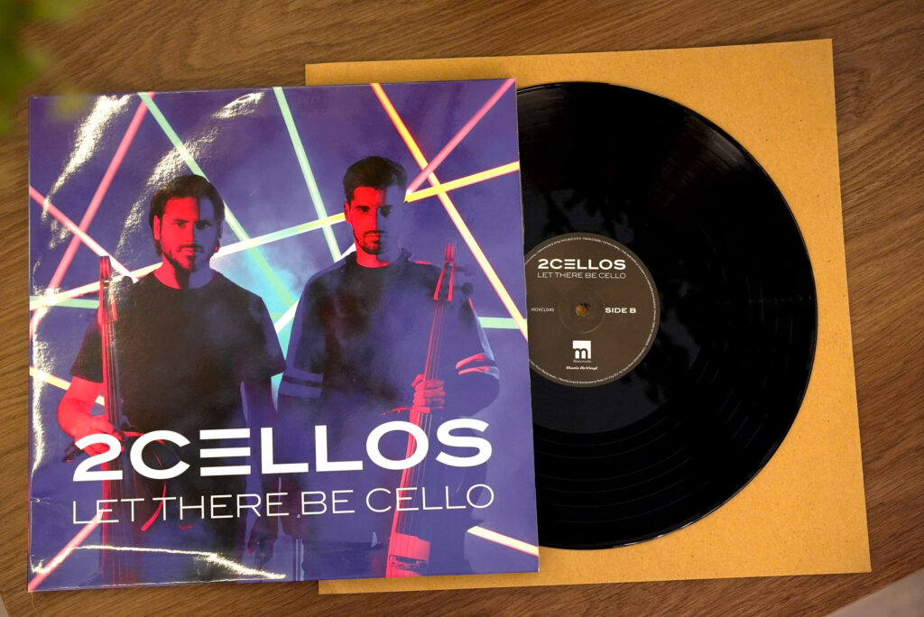 ĐĨA THAN LP – “LET THERE BE CELLO”